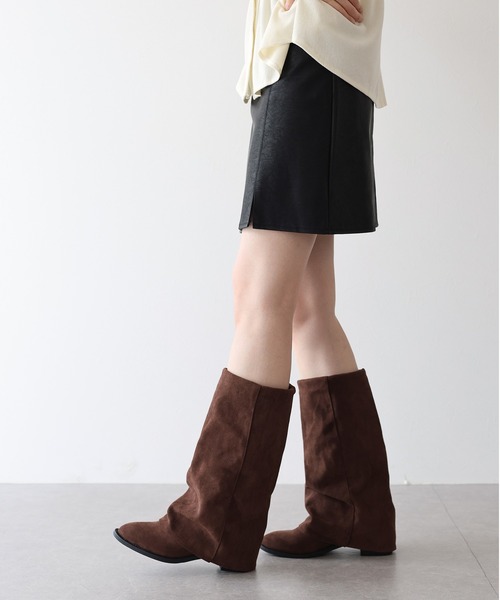 BLUEEAST(ブルーイースト)の「スウェードカバーブーツ(ブーツ・レディース・ブラック/ブラウン・MEDIUM/LARGE)」の6枚目の写真