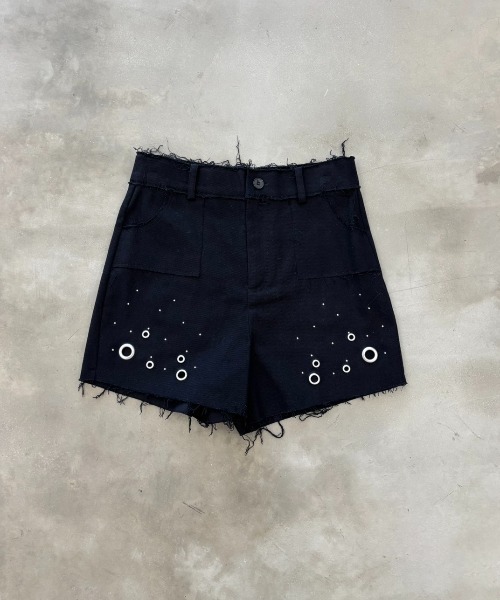 SHAGGIE(シャギー)の「【セットアップ】アイレットハイウエストショートパンツ(その他パンツ・レディース・ブラック/カーキ・MEDIUM/SMALL)」の9枚目の写真