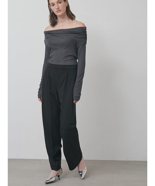 オフショルダーカットトップス（Tシャツ/カットソー）｜styling