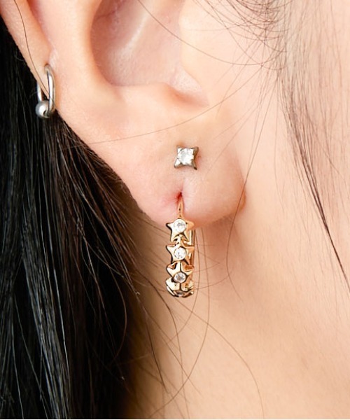 Casselini（キャセリーニ）の「Casselini(キャセリーニ)スターワンタッチピアス（ピアス（両耳用）・レディース・シルバー/ゴールド・FREE）」の2枚目の写真