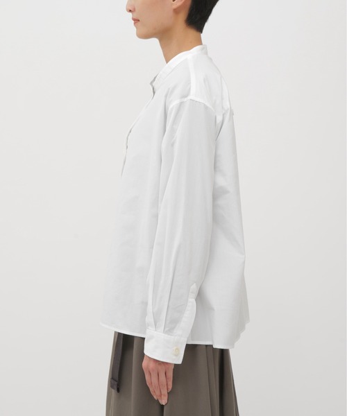 MHL.（エムエイチエル）の「GARMENT DYE COTTON SHIRTING（シャツ/ブラウス・レディース・ホワイト/ブルー・1/2）」の4枚目の写真