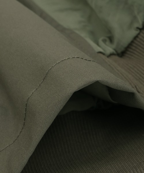 チチカカ（チチカカ）の「リメイク風切替MA-1（ブルゾン・レディース・カーキ/グレー/ブラック・FREE）」の21枚目の写真