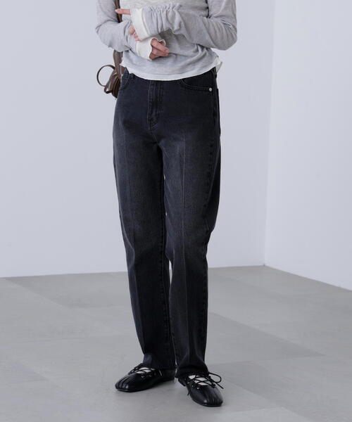 FREE'S MART(フリーズマート)の「センタープレススリムストレートデニム(その他パンツ・レディース・ブルー系その他5/ブラック系その他・SMALL/MEDIUM)」の5枚目の写真