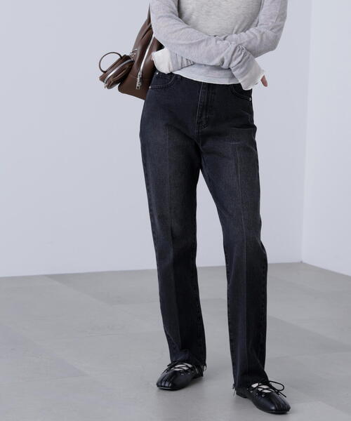 FREE'S MART(フリーズマート)の「センタープレススリムストレートデニム(その他パンツ・レディース・ブルー系その他5/ブラック系その他・SMALL/MEDIUM)」の7枚目の写真