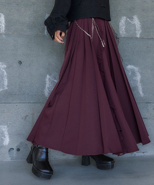 HARE（ハレ）の「シアーフリルプリーツスカート(HARE)（スカート・レディース・ボルドー/オフホワイト/ブラック/ブルー/チャコールグレー・FREE）」の5枚目の写真