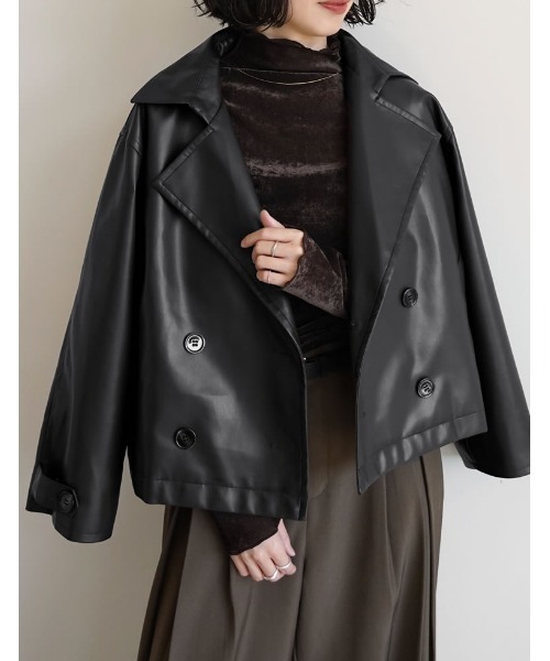 Re:EDIT（リエディ）の「[2025AW COLLECTION]フェイクレザートレンチジャケット（ライダースジャケット・レディース・ブラック/ブラウン・MEDIUM/LARGE）」の2枚目の写真