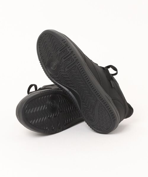 8(eight)(エイト)の「スポッと履ける 超軽量スニーカー ハンズフリー(スニーカー・メンズ・ホワイト/ブラック・25.0cm/25.5cm/26.0cm/27.0cm/28.0cm/26.5cm)」の4枚目の写真