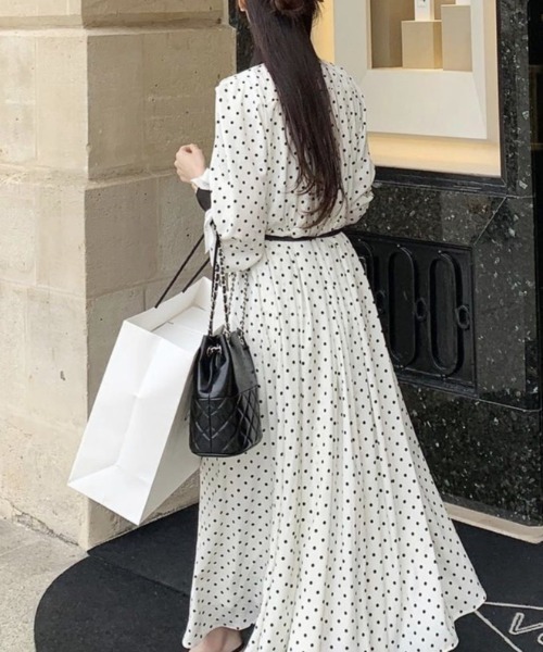 FREE STYLISTS(フリー スタイリスト)の「YUGA_YGMC Lapel dot flare dress(ワンピース・レディース・ブラック/ホワイト・FREE)」の13枚目の写真