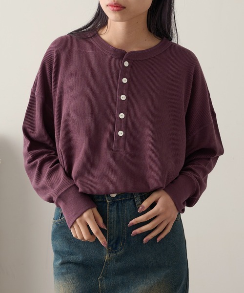 HANES(ヘインズ)の「【Hanes】ヘンリーネックオーバークルーネック HW4-C104(Tシャツ/カットソー・レディース・グレー/オフホワイト/ダークネイビー/レッド・FREE)」の9枚目の写真