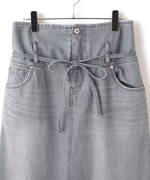 ADAM ET ROPE'（アダムエロペ）の「ローウエストデニムスカート（デニムスカート・レディース・ブラック/ライトグレー・36/38）」の4枚目の写真