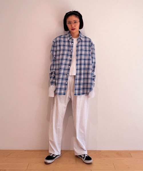 HOLIDAY（ホリデイ）の「SUPER FINE DRY DAMAGE WIDE PANTS スーパーファインドライダメージワイドパンツ（その他パンツ・レディース・レッド/シルバーグレー/ブラック・ONE SIZE）」の14枚目の写真