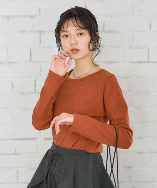 FREAK'S STORE(フリークスストア)の「起毛 コンパクト ロンT(Tシャツ/カットソー・レディース・グレー/オフホワイト/オレンジ系その他/チャコール・フリ-)」の1枚目の写真
