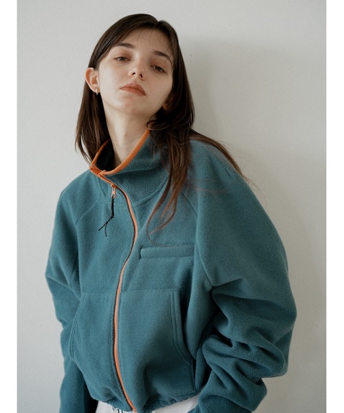 Katrin TOKYO(カトリーントーキョー)の「cropped full zip fleece(カーディガン/ボレロ・レディース・レモンイエロー/ダークブラウン/ブルー系その他・FREE/XS)」の2枚目の写真