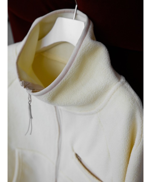 Katrin TOKYO(カトリーントーキョー)の「cropped full zip fleece(カーディガン/ボレロ・レディース・レモンイエロー/ダークブラウン/ブルー系その他・FREE/XS)」の8枚目の写真
