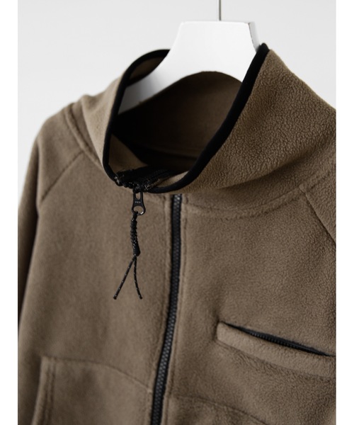 Katrin TOKYO(カトリーントーキョー)の「cropped full zip fleece(カーディガン/ボレロ・レディース・レモンイエロー/ダークブラウン/ブルー系その他・FREE/XS)」の19枚目の写真