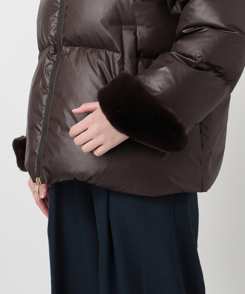 La TOTALITE（ラトータリテ）の「インナーファーダウン（ダウンジャケット/コート・レディース・ブラウン/ブラック・36/38）」の9枚目の写真