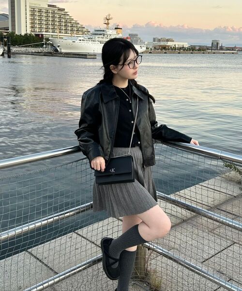 MUSINSA STANDARD WOMAN（ムシンサスタンダードウーマン）の「ウィメンズラムウールラウンドネッククロップカーディガン[ブラック]（カーディガン/ボレロ・レディース・その他・SMALL/MEDIUM/LARGE/X-SMALL）」の12枚目の写真