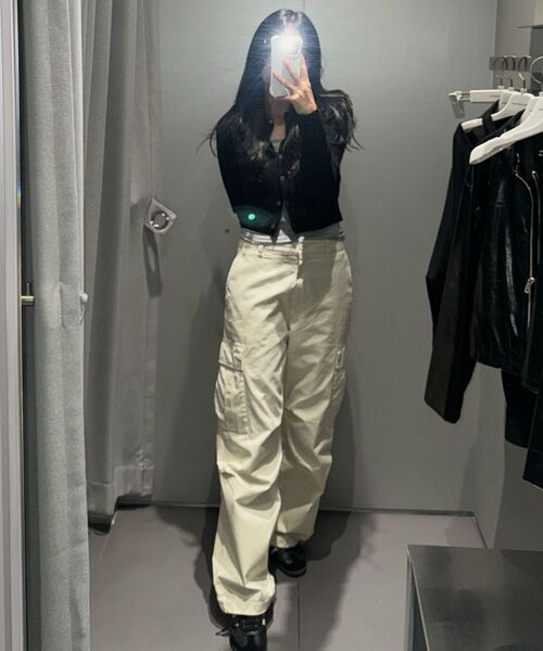 MUSINSA STANDARD WOMAN（ムシンサスタンダードウーマン）の「ウィメンズラムウールラウンドネッククロップカーディガン[ブラック]（カーディガン/ボレロ・レディース・その他・SMALL/MEDIUM/LARGE/X-SMALL）」の16枚目の写真