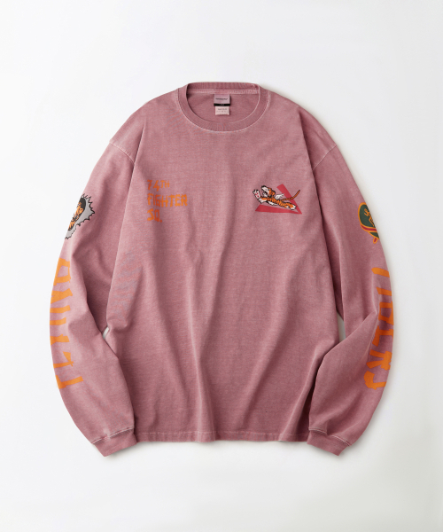OUTSTANDING(アウトスタンディング)の「MIL SERIES LONG SLEEVE(74TH FIGHTER SQ)_PIGMENT PINK(Tシャツ/カットソー・レディース・その他・SMALL/MEDIUM/LARGE)」の1枚目の写真