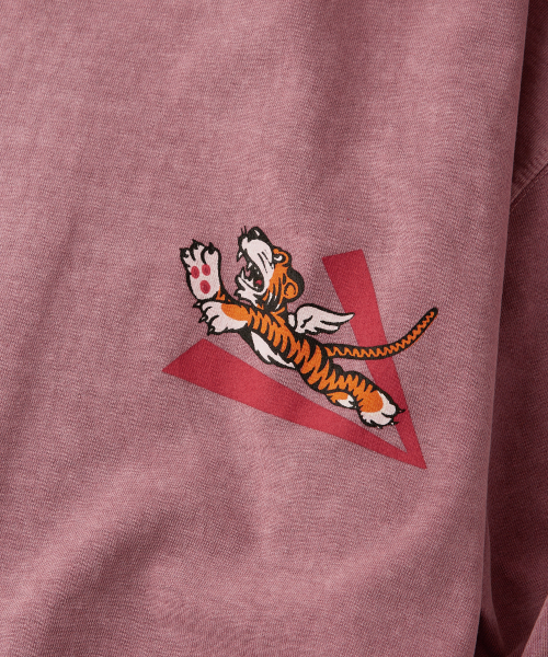 OUTSTANDING(アウトスタンディング)の「MIL SERIES LONG SLEEVE(74TH FIGHTER SQ)_PIGMENT PINK(Tシャツ/カットソー・レディース・その他・SMALL/MEDIUM/LARGE)」の17枚目の写真