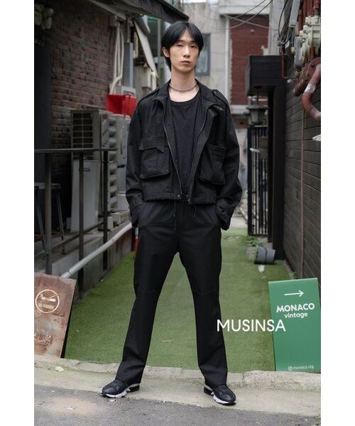 MUSINSA STANDARD（ムシンサスタンダード）の「ジェンダーレスワイドバンディングスラックス[ブラック]（スラックス・レディース・その他・34/32/30/24/26/28/36/38）」の6枚目の写真