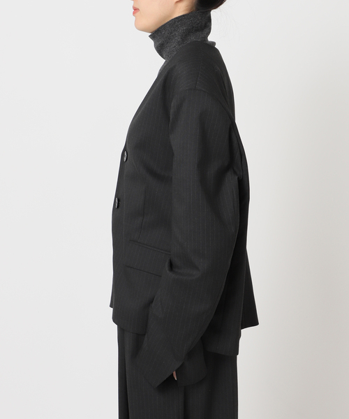 CITYSHOP(シティーショップ)の「SHORT NO COLLAR ジャケット(その他アウター・レディース・ブラック/グレー・38/36)」の20枚目の写真