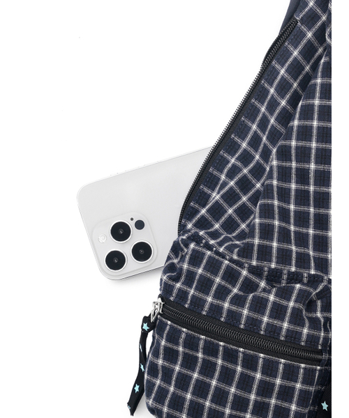 FENNEC（フェネック）の「BERRY POCKET BACKPACK LARGE - CHECK NAVY（バックパック/リュック・レディース・その他・FREE）」の8枚目の写真