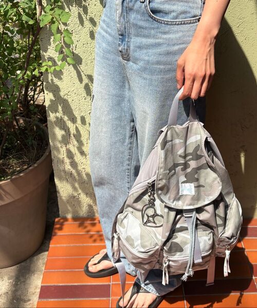 FENNEC（フェネック）の「BERRY POCKET BACKPACK LARGE - CHECK NAVY（バックパック/リュック・レディース・その他・FREE）」の16枚目の写真
