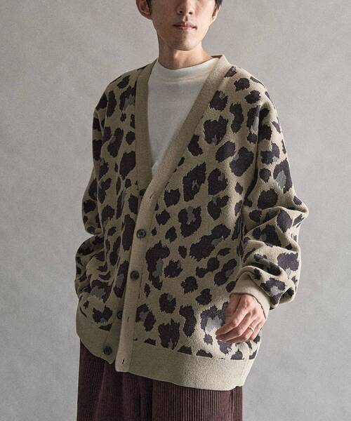 CRAFT STANDARD BOUTIQUE（クラフトスタンダードブティック）の「総柄ニットカーディガン（カーディガン/ボレロ・メンズ・レオパード/その他13・M/L）」の4枚目の写真