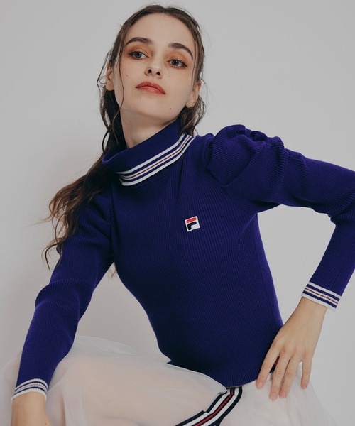 REDYAZEL（レディアゼル）の「［FILA×REDYAZEL］ラインタートルニットプルオーバー（ニット/セーター・レディース・ブラック/レッド/ネイビー/オフホワイト・FREE）」の3枚目の写真