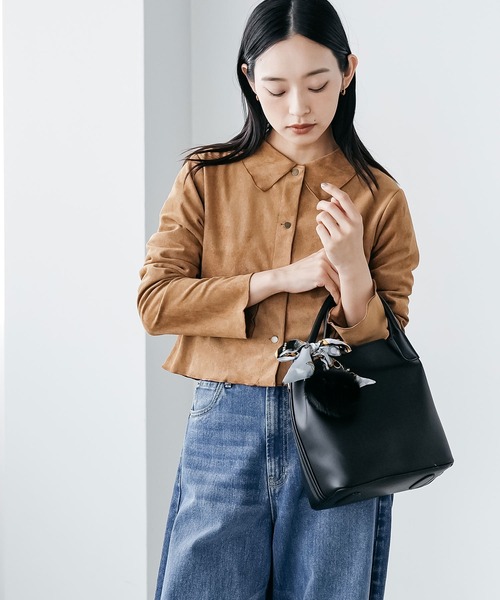 mili an deni(ミリアンデニ)の「エレファントポーチ付き2WAYフェイクレザーバッグ(ショルダーバッグ・レディース・ブラック/アッシュグレー・F)」の3枚目の写真