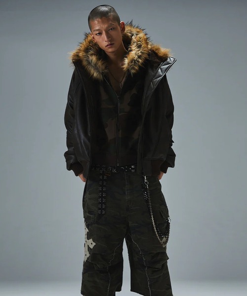SUPPLIER(サプライヤー)の「SUPPLIER/サプライヤー FAUX FUR HOODED BOMBER JACKET ブランドロゴ ダブルジップ N2Bジャケット(ブルゾン・メンズ・ブラック/ブラウン・S/M/L)」の10枚目の写真