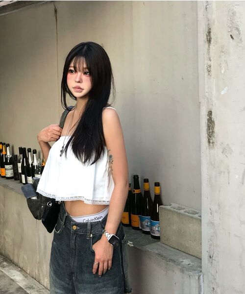 LADY VOLUME(レディーボリューム)の「レースフロートップ (ホワイト)(Tシャツ/カットソー・レディース・その他・SMALL/MEDIUM)」の3枚目の写真