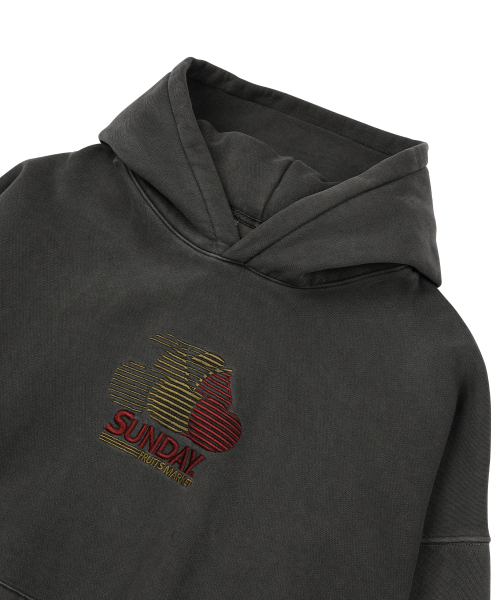 SUNDAY FRUIT MARKET(サンデーフルーツマーケット)の「PIGMENT CHERRY HOODIE CHARCOAL(パーカー・レディース・その他・MEDIUM/LARGE)」の3枚目の写真