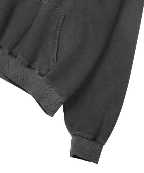 SUNDAY FRUIT MARKET(サンデーフルーツマーケット)の「PIGMENT CHERRY HOODIE CHARCOAL(パーカー・レディース・その他・MEDIUM/LARGE)」の5枚目の写真