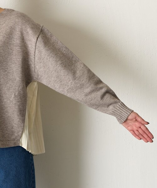 Jena espace merveilleux（ジェナ　エスパスメルヴェイユ）の「【体系カバー◎】バックプリーツボートニット（ニット/セーター・レディース・グレー/パープル/ネイビー・FREE）」の17枚目の写真