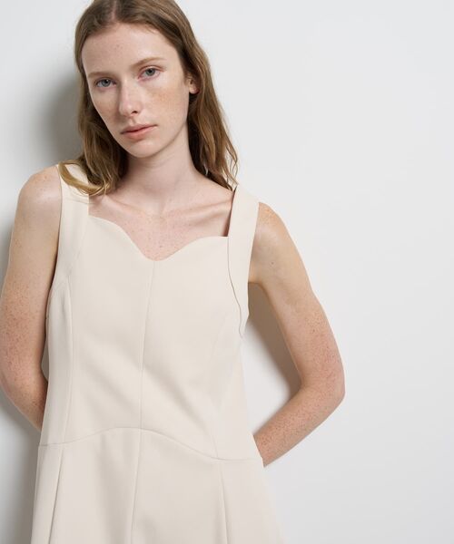 LANVIN en Bleu（ランバンオンブルー）の「マットサテンフレアワンピース（ワンピース・レディース・ブラック/オフホワイト・36/38）」の6枚目の写真