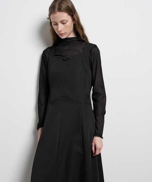 LANVIN en Bleu（ランバンオンブルー）の「マットサテンフレアワンピース（ワンピース・レディース・ブラック/オフホワイト・36/38）」の13枚目の写真