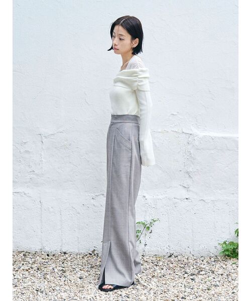 LAGUNAMOON（ラグナムーン）の「センタースリットフレアパンツ（その他パンツ・レディース・グレー/ベージュ・SMALL/MEDIUM）」の6枚目の写真