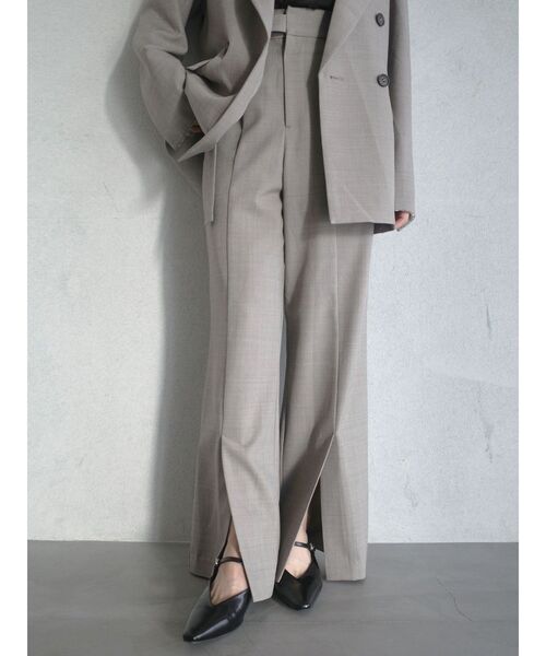 LAGUNAMOON（ラグナムーン）の「センタースリットフレアパンツ（その他パンツ・レディース・グレー/ベージュ・SMALL/MEDIUM）」の22枚目の写真