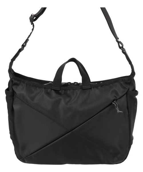 Samsonite Red（サムソナイトレッド）の「【SAMSONITE RED/サムソナイトレッド】 SAC'S BAR別注 バイアスジャック4D 2WAY SHOULDERBAG M（ショルダーバッグ・メンズ・ブラック・FREE）」の4枚目の写真