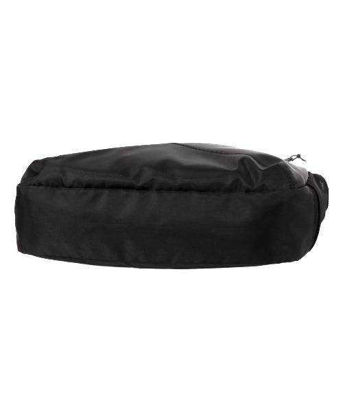 Samsonite Red（サムソナイトレッド）の「【SAMSONITE RED/サムソナイトレッド】 SAC'S BAR別注 バイアスジャック4D 2WAY SHOULDERBAG M（ショルダーバッグ・メンズ・ブラック・FREE）」の7枚目の写真