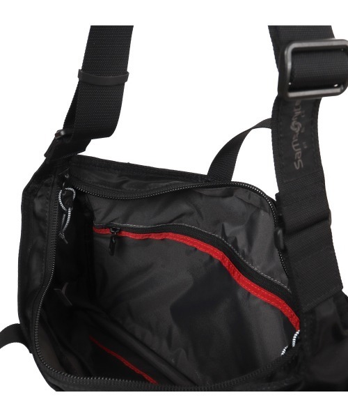 Samsonite Red（サムソナイトレッド）の「【SAMSONITE RED/サムソナイトレッド】 SAC'S BAR別注 バイアスジャック4D 2WAY SHOULDERBAG M（ショルダーバッグ・メンズ・ブラック・FREE）」の10枚目の写真