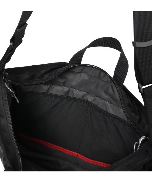 Samsonite Red（サムソナイトレッド）の「【SAMSONITE RED/サムソナイトレッド】 SAC'S BAR別注 バイアスジャック4D 2WAY SHOULDERBAG M（ショルダーバッグ・メンズ・ブラック・FREE）」の11枚目の写真