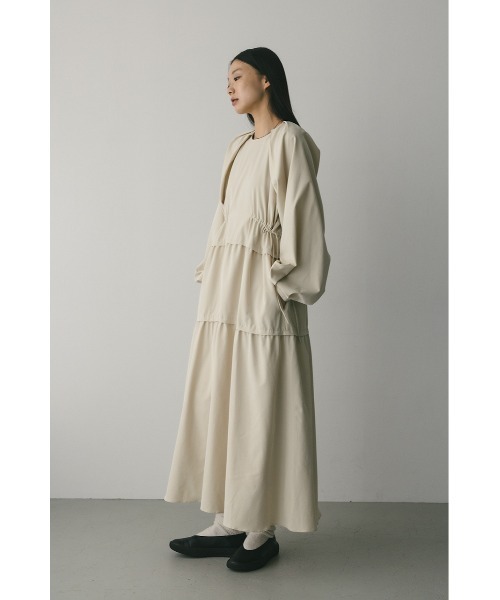 STYLEMIXER(スタイルミキサー)の「ウエストドロストティアードワンピース(ワンピース・レディース・ライトベージュ/イエロー/ネイビー・SMALL/MEDIUM)」の6枚目の写真