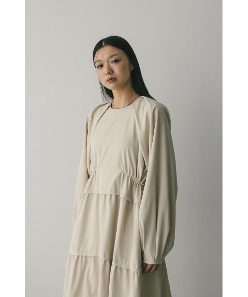 STYLEMIXER(スタイルミキサー)の「ウエストドロストティアードワンピース(ワンピース・レディース・ライトベージュ/イエロー/ネイビー・SMALL/MEDIUM)」の7枚目の写真