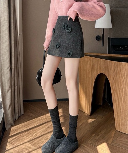 SHOUYO（ショウヨウ）の「立体フラワーモチーフ ミニスカート（スカート・レディース・ブラウン/グレー/オフホワイト・M）」の16枚目の写真