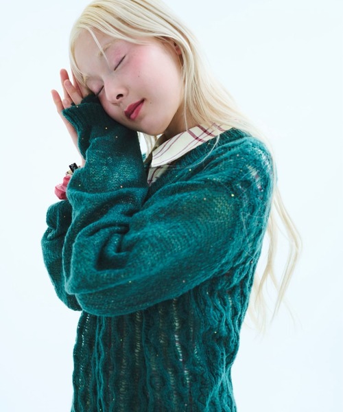 common gull products.(コモンガルプロダクツ)の「風待ちのスパンコールニット(ニット/セーター・レディース・ボルドー/グリーン系/グレー系・SMALL/LARGE/MEDIUM)」の10枚目の写真