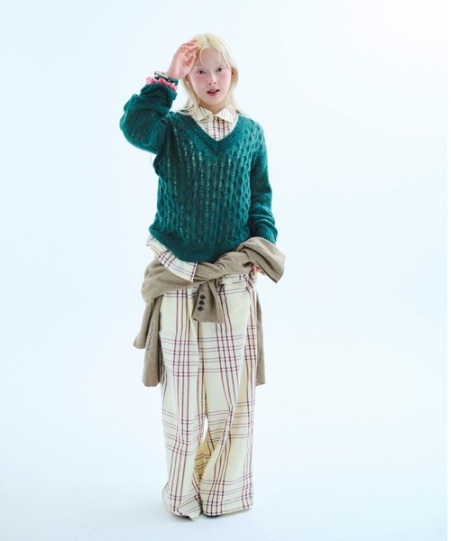 common gull products.(コモンガルプロダクツ)の「風待ちのスパンコールニット(ニット/セーター・レディース・ボルドー/グリーン系/グレー系・SMALL/LARGE/MEDIUM)」の12枚目の写真