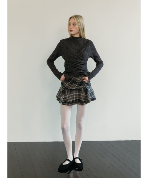 MOIFAIRE(モイフェア)の「CHECK FRILL SKIRT PANTS / BLACK(スカート・レディース・ブラック・SMALL/MEDIUM)」の4枚目の写真